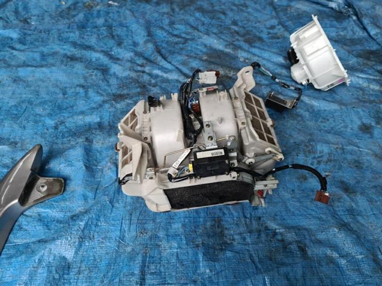 Мотор печки Хонда Легенд в Оби 206136