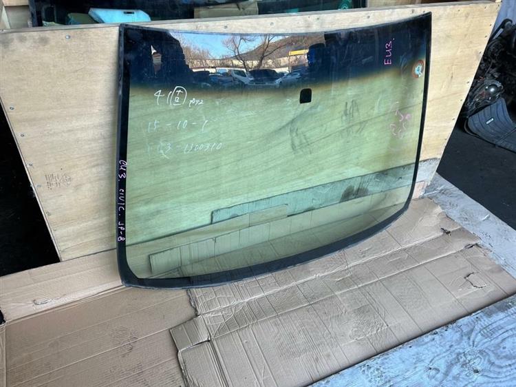 Лобовое стекло Хонда Цивик в Оби 236512