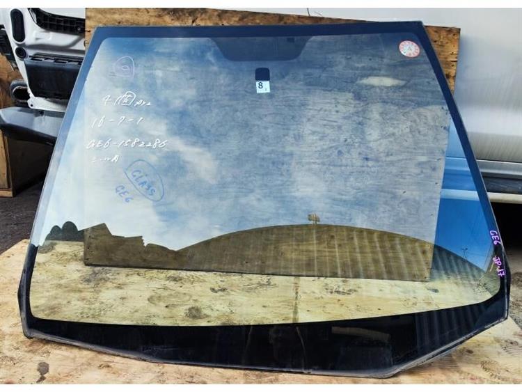 Лобовое стекло Хонда Фит в Оби 255791